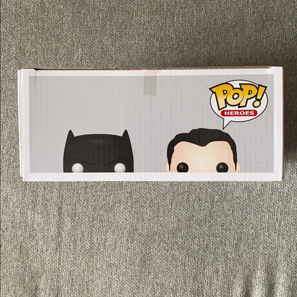 Batman vs Superman Funko - Picture 3 of 5